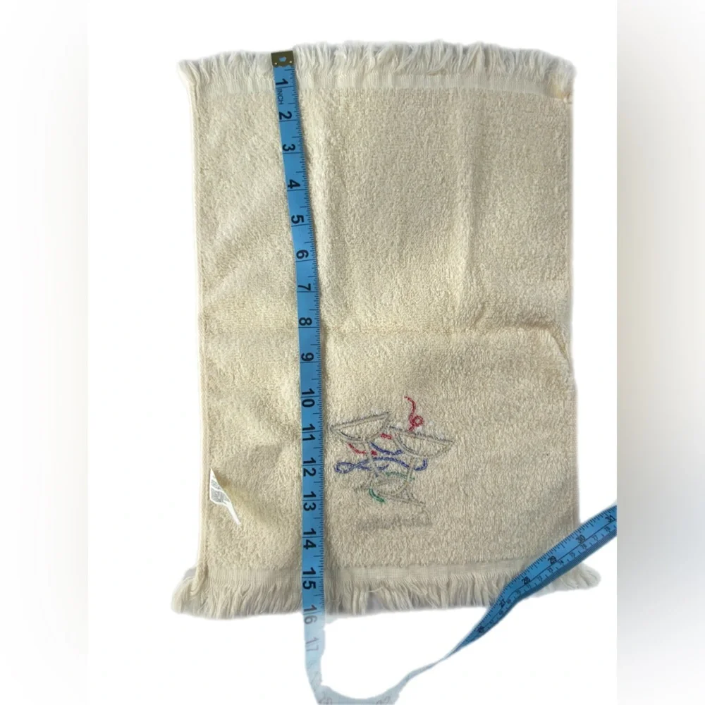 His & Hers Sonoma hand towels Celebration Hand Towels NWOT & NWT